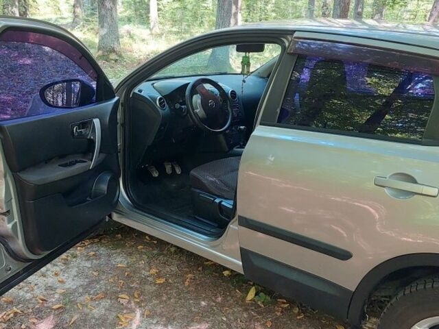 Серый Ниссан Кашкай, объемом двигателя 1.6 л и пробегом 280 тыс. км за 7250 $, фото 8 на Automoto.ua