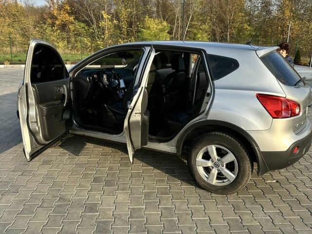 Серый Ниссан Кашкай, объемом двигателя 2 л и пробегом 192 тыс. км за 9200 $, фото 6 на Automoto.ua