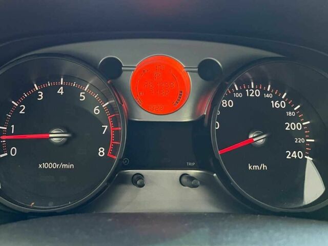 Серый Ниссан Кашкай, объемом двигателя 2 л и пробегом 260 тыс. км за 9000 $, фото 12 на Automoto.ua