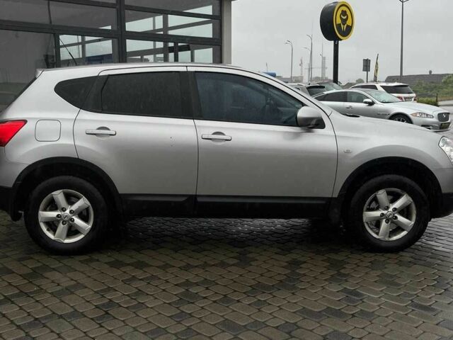 Серый Ниссан Кашкай, объемом двигателя 1.6 л и пробегом 205 тыс. км за 8400 $, фото 7 на Automoto.ua