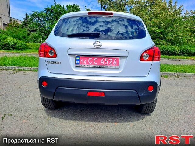Сірий Ніссан Кашкай, об'ємом двигуна 2 л та пробігом 183 тис. км за 9400 $, фото 2 на Automoto.ua