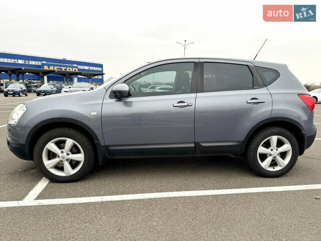 Серый Ниссан Кашкай, объемом двигателя 2 л и пробегом 228 тыс. км за 8800 $, фото 1 на Automoto.ua