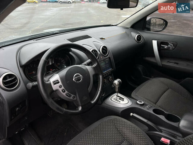Серый Ниссан Кашкай, объемом двигателя 2 л и пробегом 299 тыс. км за 6300 $, фото 10 на Automoto.ua