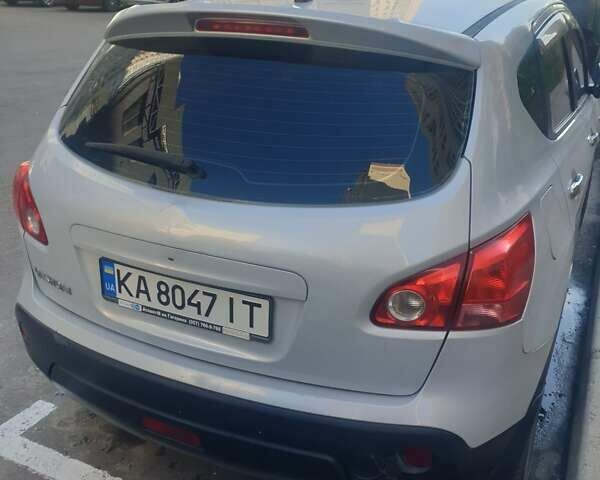 Серый Ниссан Кашкай, объемом двигателя 2 л и пробегом 170 тыс. км за 8400 $, фото 4 на Automoto.ua