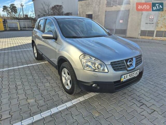 Серый Ниссан Кашкай, объемом двигателя 2 л и пробегом 97 тыс. км за 10300 $, фото 58 на Automoto.ua