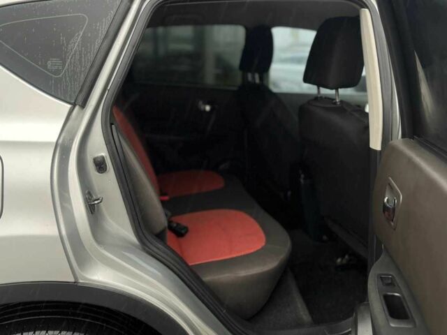 Серый Ниссан Кашкай, объемом двигателя 1.6 л и пробегом 205 тыс. км за 8400 $, фото 11 на Automoto.ua