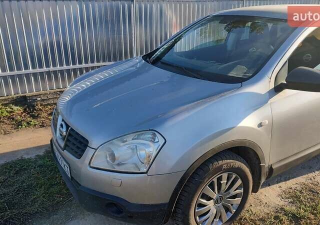Серый Ниссан Кашкай, объемом двигателя 2 л и пробегом 232 тыс. км за 250000 $, фото 1 на Automoto.ua