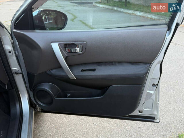 Ніссан Кашкай 2008 у Харкові на Automoto.ua Сірий Ніссан Кашкай, об'ємом двигуна 2 л та пробігом 157 тис. км за 8500 $, фото 26 на Automoto.ua