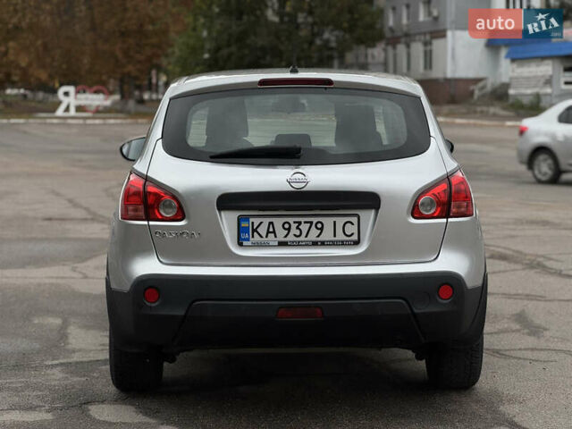 Серый Ниссан Кашкай, объемом двигателя 2 л и пробегом 197 тыс. км за 8500 $, фото 4 на Automoto.ua