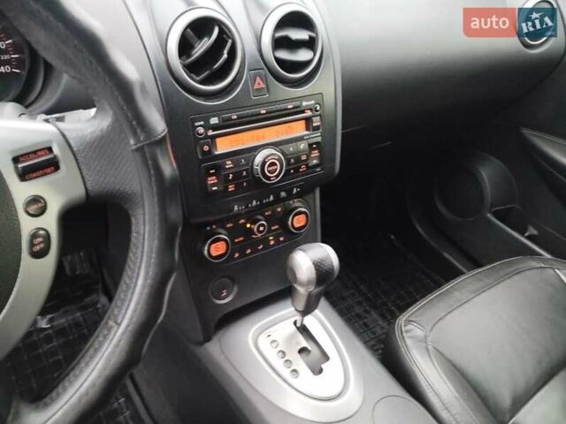 Серый Ниссан Кашкай, объемом двигателя 2 л и пробегом 270 тыс. км за 6900 $, фото 4 на Automoto.ua