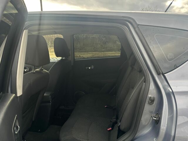 Серый Ниссан Кашкай, объемом двигателя 1.5 л и пробегом 285 тыс. км за 7650 $, фото 5 на Automoto.ua