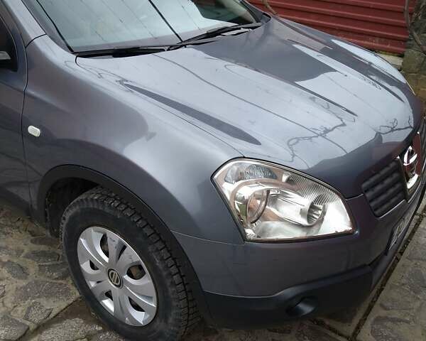 Серый Ниссан Кашкай, объемом двигателя 1.5 л и пробегом 220 тыс. км за 8200 $, фото 1 на Automoto.ua