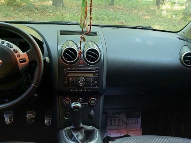 Серый Ниссан Кашкай, объемом двигателя 1.6 л и пробегом 280 тыс. км за 7250 $, фото 5 на Automoto.ua