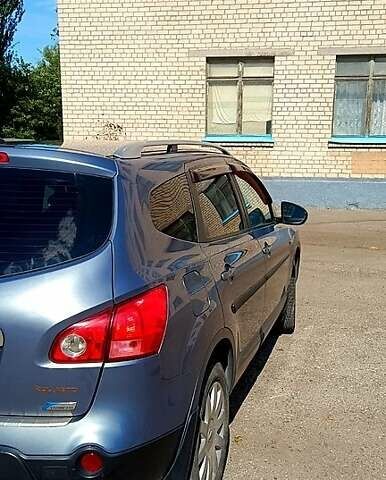 Серый Ниссан Кашкай, объемом двигателя 2 л и пробегом 199 тыс. км за 9200 $, фото 1 на Automoto.ua