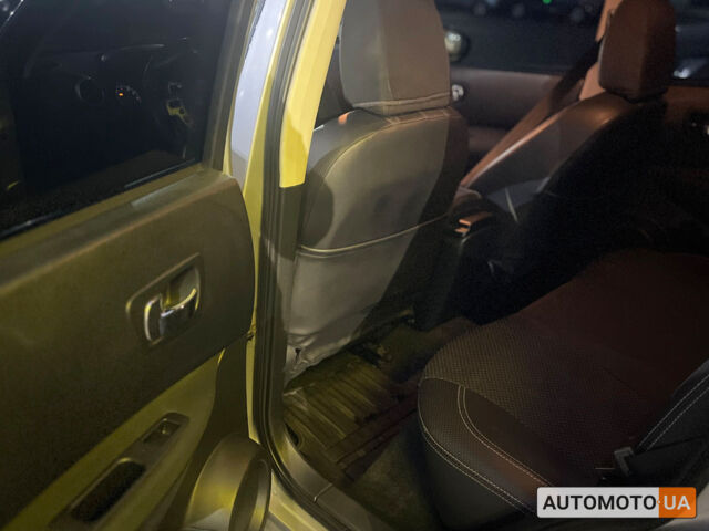 Серый Ниссан Кашкай, объемом двигателя 2 л и пробегом 201 тыс. км за 9500 $, фото 18 на Automoto.ua