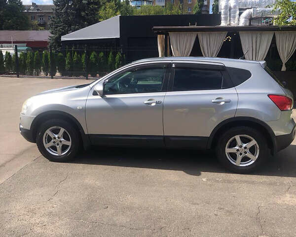 Серый Ниссан Кашкай, объемом двигателя 2 л и пробегом 156 тыс. км за 9500 $, фото 2 на Automoto.ua