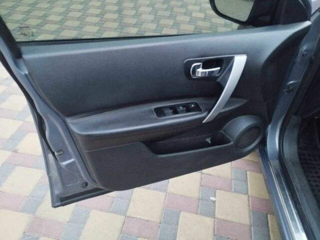 Серый Ниссан Кашкай, объемом двигателя 2 л и пробегом 275 тыс. км за 6900 $, фото 7 на Automoto.ua