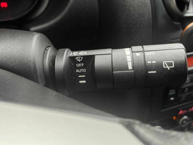 Серый Ниссан Кашкай, объемом двигателя 1.6 л и пробегом 205 тыс. км за 8400 $, фото 19 на Automoto.ua