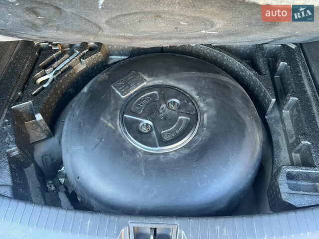 Сірий Ніссан Кашкай, об'ємом двигуна 2 л та пробігом 197 тис. км за 7600 $, фото 31 на Automoto.ua