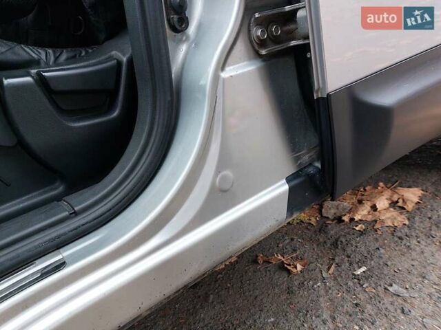 Серый Ниссан Кашкай, объемом двигателя 1.6 л и пробегом 314 тыс. км за 8100 $, фото 10 на Automoto.ua