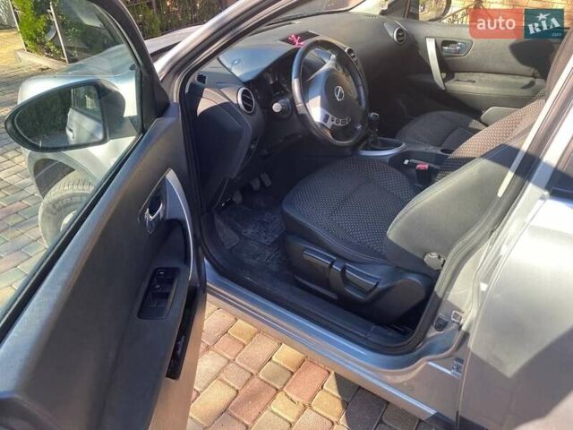 Сірий Ніссан Кашкай, об'ємом двигуна 2 л та пробігом 278 тис. км за 8300 $, фото 16 на Automoto.ua