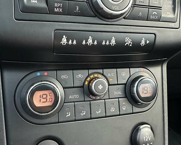 Сірий Ніссан Кашкай, об'ємом двигуна 1.5 л та пробігом 250 тис. км за 8900 $, фото 19 на Automoto.ua