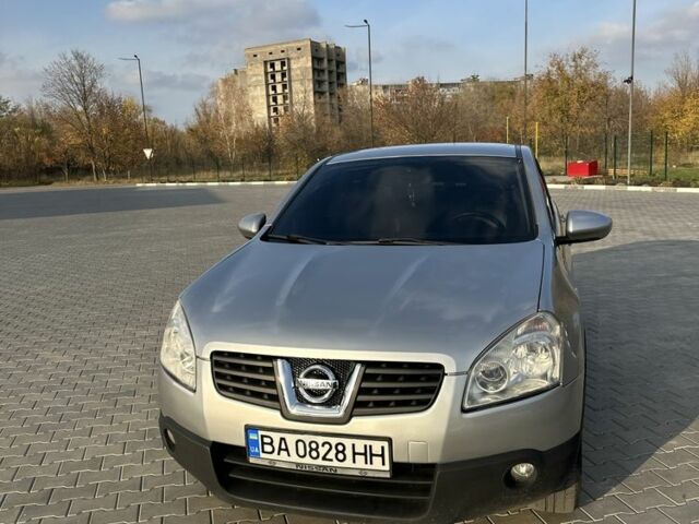 Серый Ниссан Кашкай, объемом двигателя 2 л и пробегом 192 тыс. км за 9200 $, фото 14 на Automoto.ua