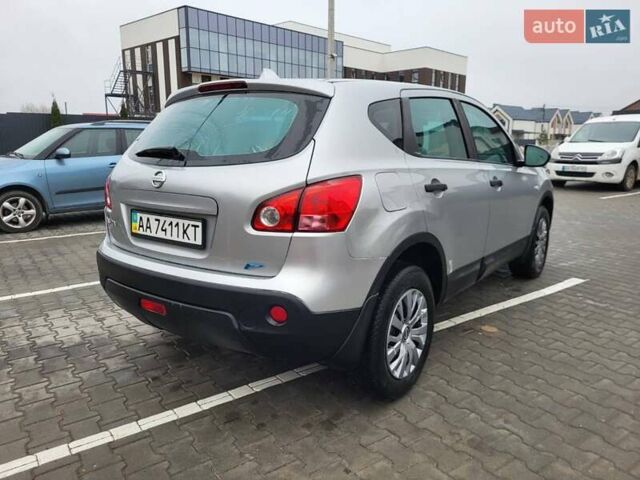 Серый Ниссан Кашкай, объемом двигателя 2 л и пробегом 233 тыс. км за 6500 $, фото 2 на Automoto.ua