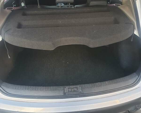 Серый Ниссан Кашкай, объемом двигателя 2 л и пробегом 170 тыс. км за 8400 $, фото 10 на Automoto.ua