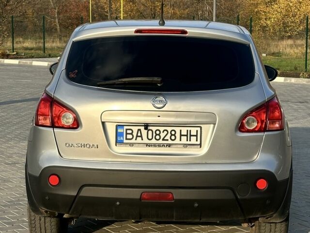 Серый Ниссан Кашкай, объемом двигателя 2 л и пробегом 192 тыс. км за 9200 $, фото 5 на Automoto.ua