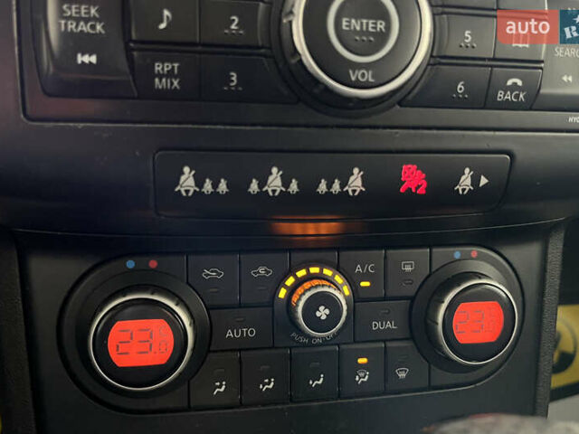 Серый Ниссан Кашкай, объемом двигателя 2 л и пробегом 260 тыс. км за 9200 $, фото 18 на Automoto.ua