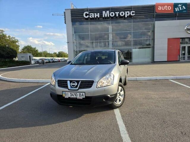 Сірий Ніссан Кашкай, об'ємом двигуна 2 л та пробігом 61 тис. км за 11000 $, фото 3 на Automoto.ua
