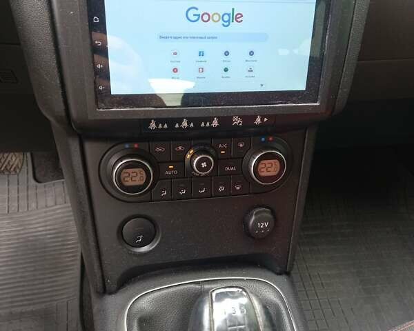 Серый Ниссан Кашкай, объемом двигателя 1.6 л и пробегом 253 тыс. км за 7800 $, фото 19 на Automoto.ua