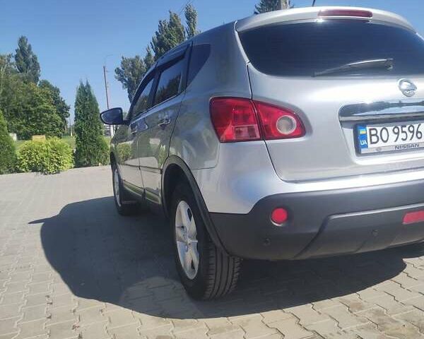 Серый Ниссан Кашкай, объемом двигателя 1.5 л и пробегом 270 тыс. км за 7800 $, фото 3 на Automoto.ua
