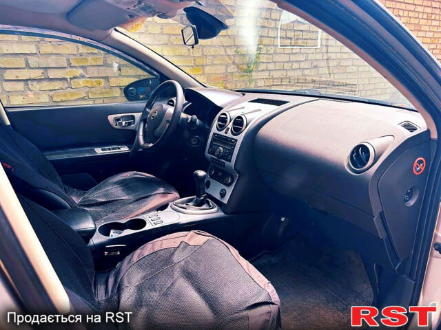 Серый Ниссан Кашкай, объемом двигателя 1.6 л и пробегом 260 тыс. км за 4200 $, фото 13 на Automoto.ua