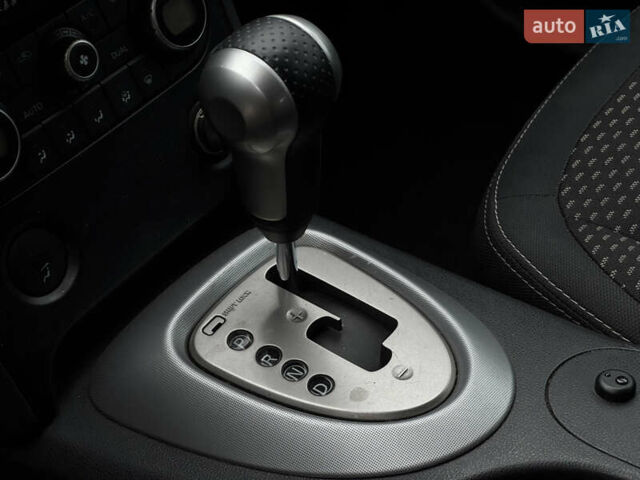Серый Ниссан Кашкай, объемом двигателя 2 л и пробегом 197 тыс. км за 8500 $, фото 15 на Automoto.ua