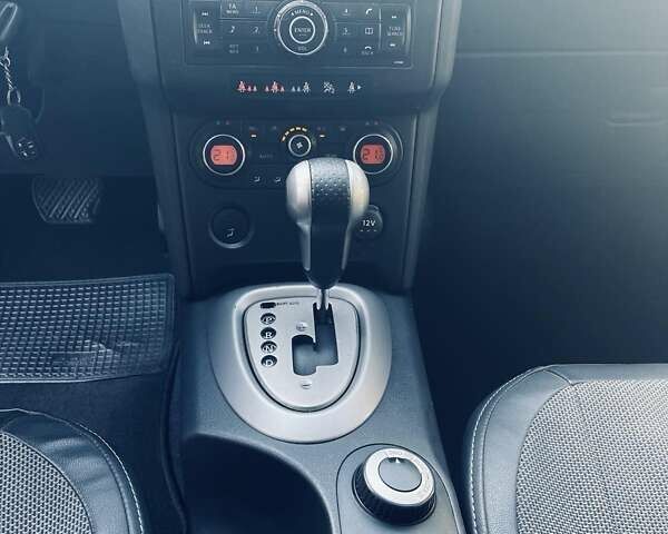 Серый Ниссан Кашкай, объемом двигателя 2 л и пробегом 171 тыс. км за 9100 $, фото 5 на Automoto.ua