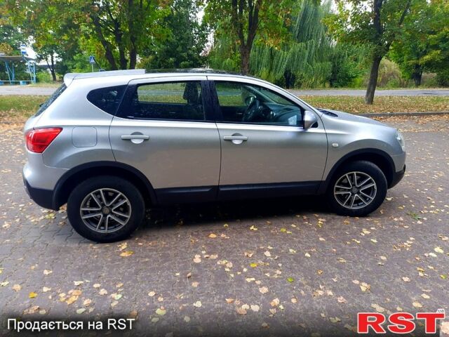 Серый Ниссан Кашкай, объемом двигателя 1.6 л и пробегом 245 тыс. км за 8100 $, фото 4 на Automoto.ua