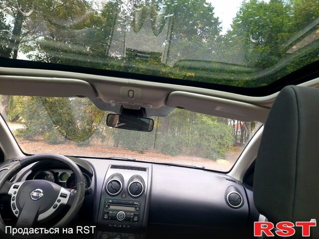 Серый Ниссан Кашкай, объемом двигателя 1.6 л и пробегом 245 тыс. км за 8100 $, фото 6 на Automoto.ua