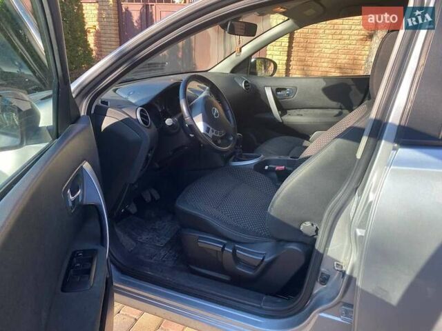 Сірий Ніссан Кашкай, об'ємом двигуна 2 л та пробігом 278 тис. км за 8300 $, фото 13 на Automoto.ua