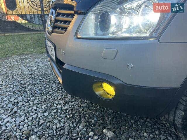 Сірий Ніссан Кашкай, об'ємом двигуна 2 л та пробігом 197 тис. км за 7600 $, фото 28 на Automoto.ua