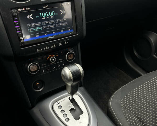 Серый Ниссан Кашкай, объемом двигателя 2 л и пробегом 299 тыс. км за 6300 $, фото 19 на Automoto.ua