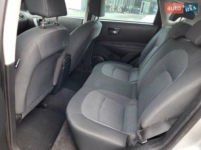 Серый Ниссан Кашкай, объемом двигателя 2 л и пробегом 233 тыс. км за 6500 $, фото 11 на Automoto.ua
