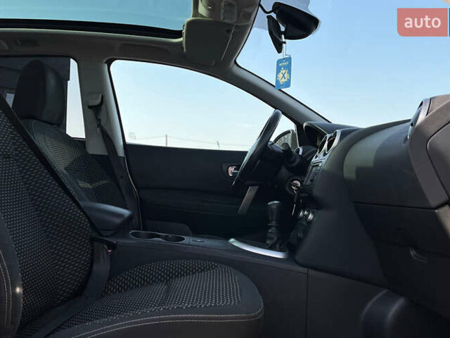 Сірий Ніссан Кашкай, об'ємом двигуна 2 л та пробігом 245 тис. км за 10100 $, фото 19 на Automoto.ua