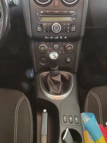 Сірий Ніссан Кашкай, об'ємом двигуна 1.5 л та пробігом 222 тис. км за 9200 $, фото 11 на Automoto.ua