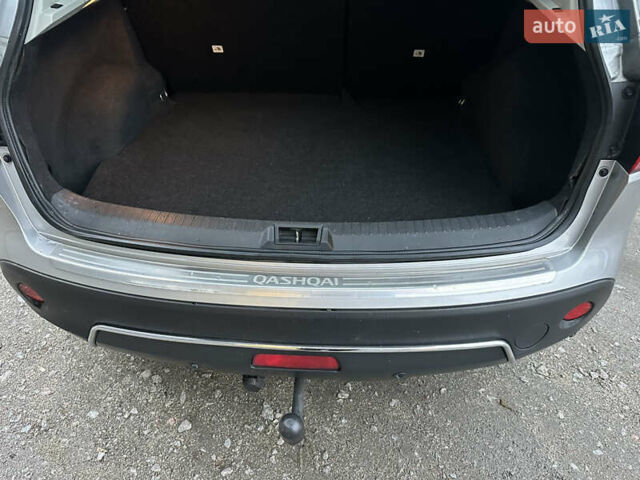 Сірий Ніссан Кашкай, об'ємом двигуна 1.5 л та пробігом 221 тис. км за 9300 $, фото 39 на Automoto.ua