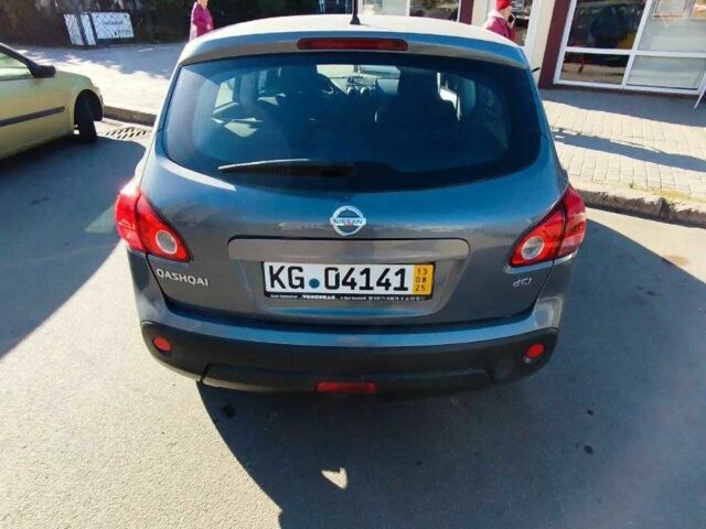 Серый Ниссан Кашкай, объемом двигателя 2 л и пробегом 306 тыс. км за 3766 $, фото 4 на Automoto.ua