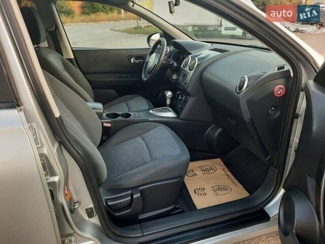 Серый Ниссан Кашкай, объемом двигателя 2 л и пробегом 188 тыс. км за 9300 $, фото 86 на Automoto.ua