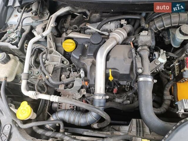 Серый Ниссан Кашкай, объемом двигателя 1.46 л и пробегом 238 тыс. км за 8500 $, фото 5 на Automoto.ua