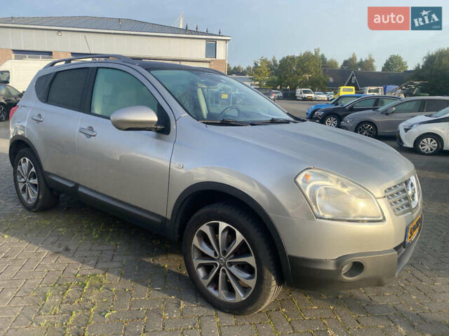 Серый Ниссан Кашкай, объемом двигателя 2 л и пробегом 245 тыс. км за 9600 $, фото 3 на Automoto.ua